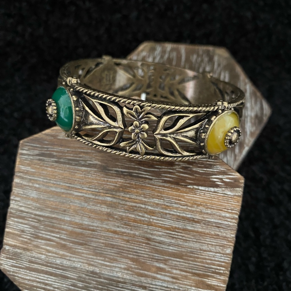 LUCKY BRAND Intricate Designed Bangle Bracelet